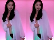 Κορεατικό BJ ανακινώντας βυζιά χορό